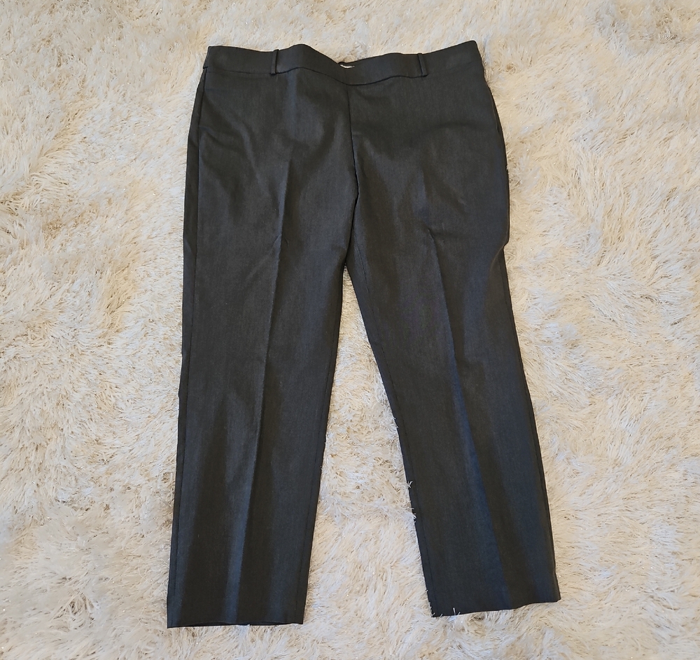 Liz Claiborne Black Straight Leg Pants